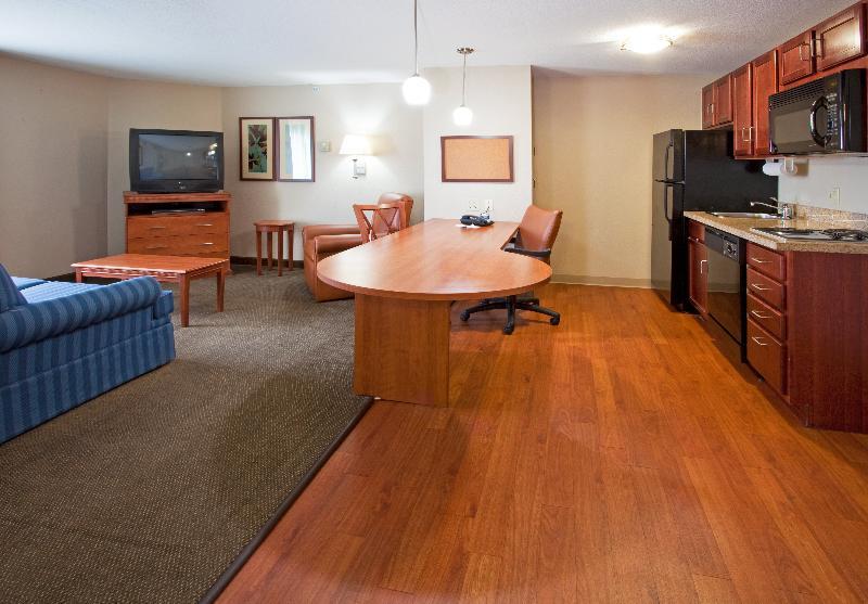 Candlewood Suites Fort Lauderdale Airport-Cruise By Ihg Exterior foto